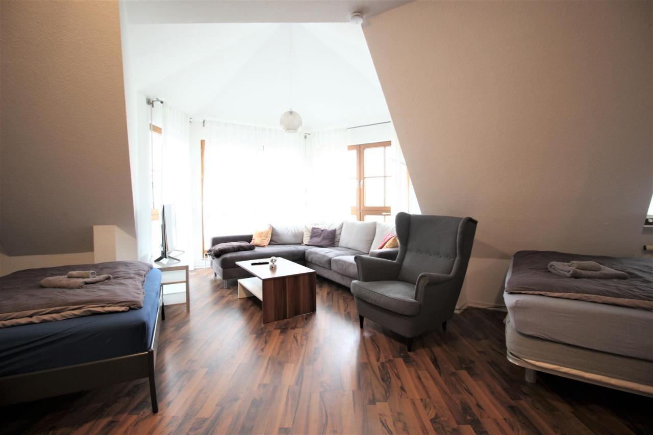 Zimmer In Innenstadtwohnung Würzburg Exterior foto