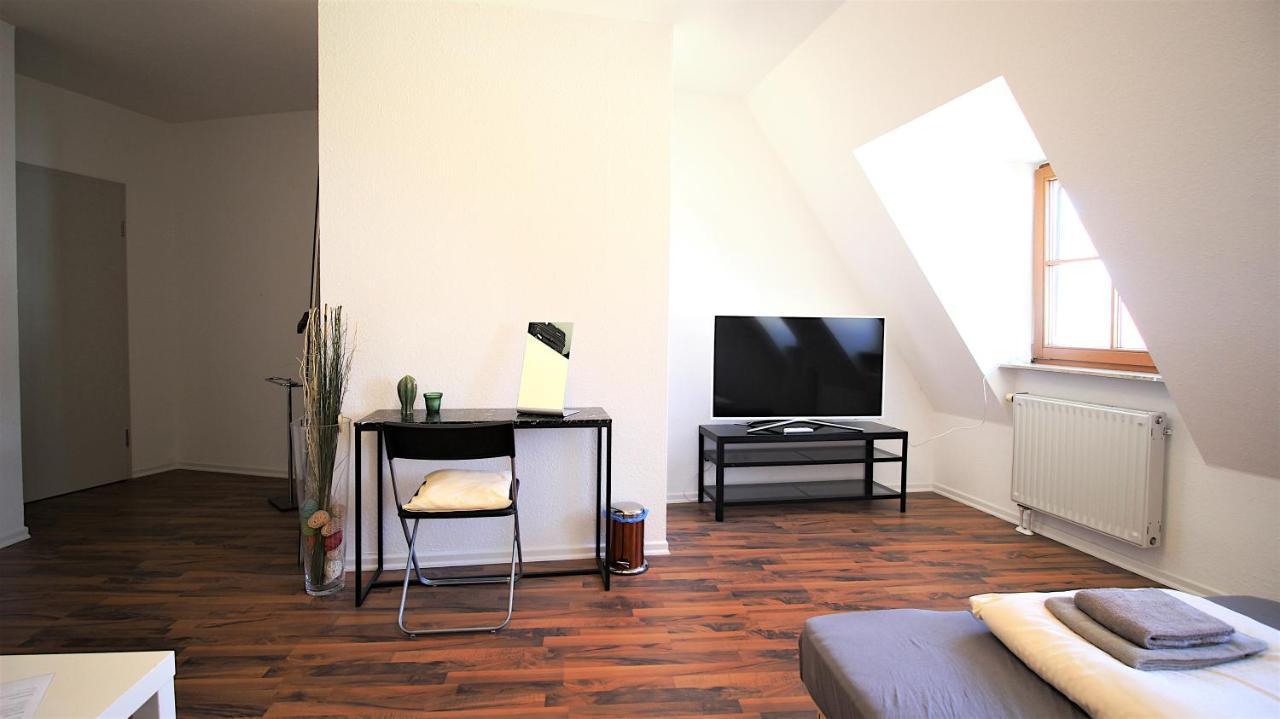 Zimmer In Innenstadtwohnung Würzburg Exterior foto