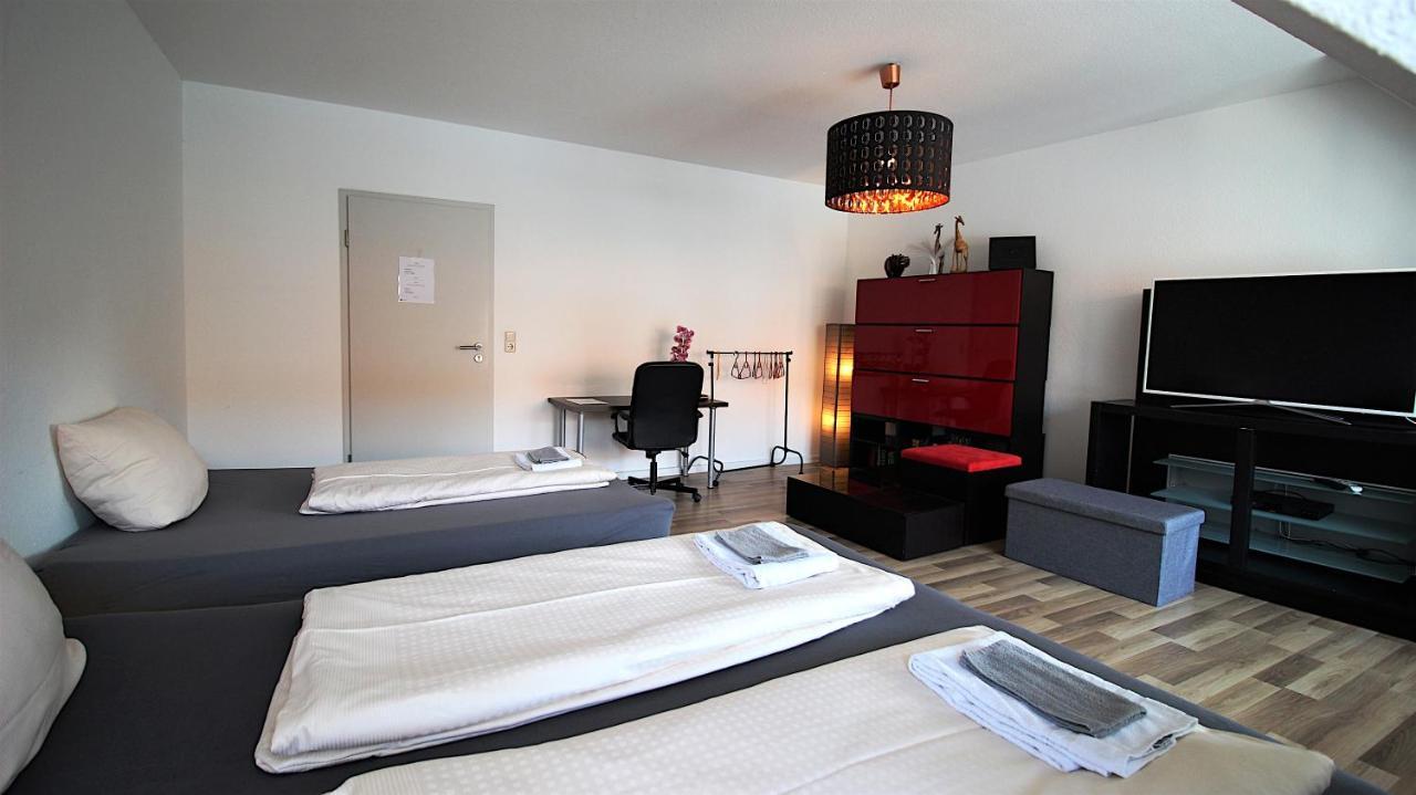Zimmer In Innenstadtwohnung Würzburg Exterior foto