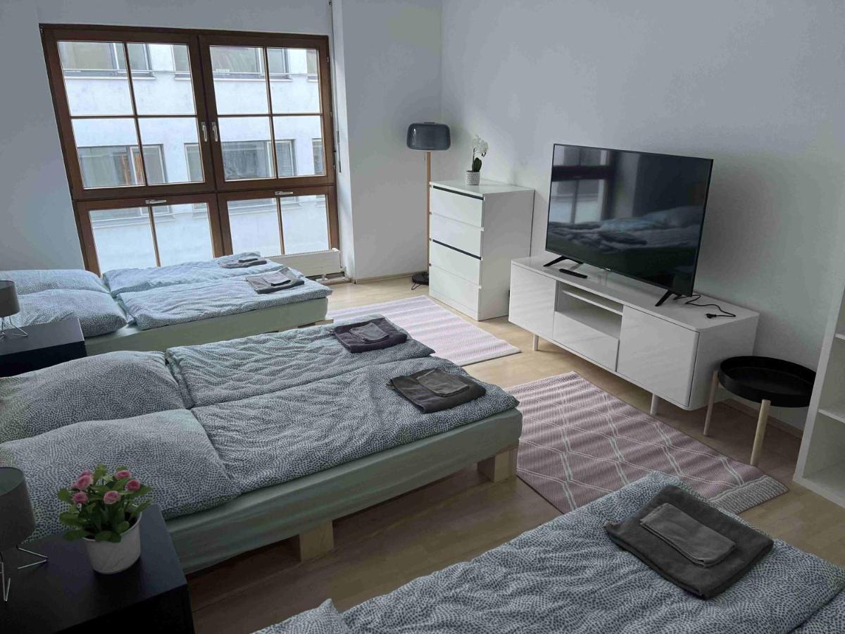 Zimmer In Innenstadtwohnung Würzburg Exterior foto