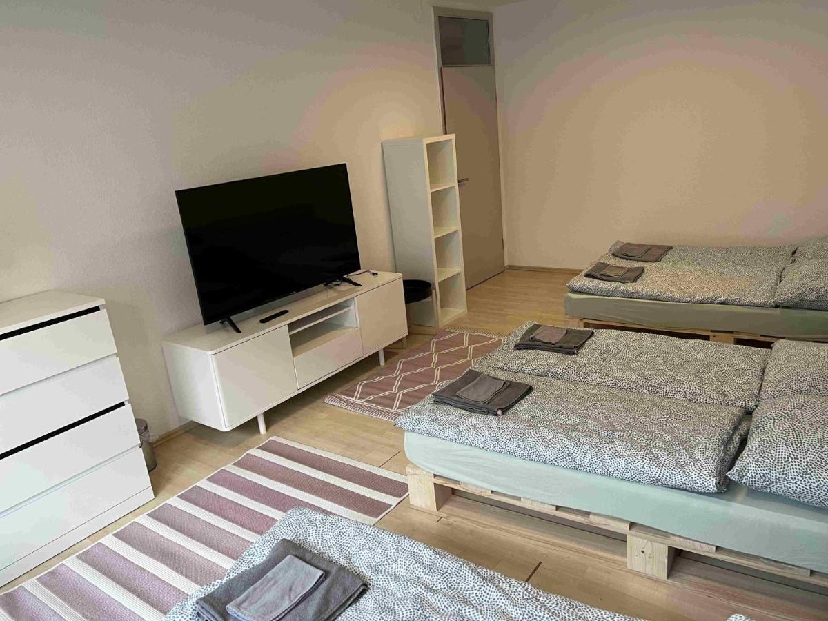Zimmer In Innenstadtwohnung Würzburg Exterior foto