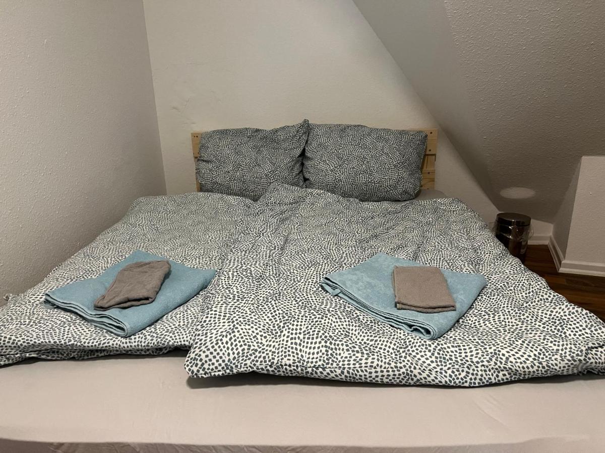 Zimmer In Innenstadtwohnung Würzburg Exterior foto